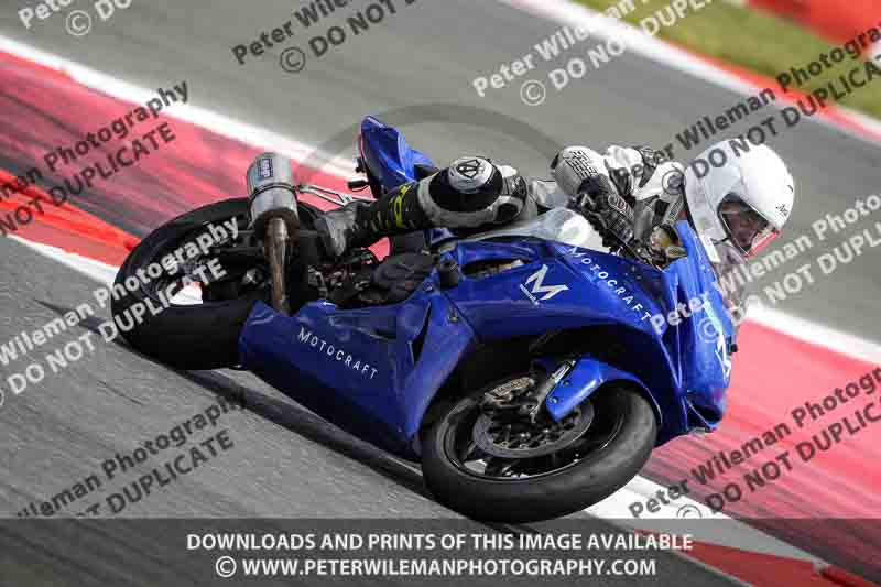 cadwell no limits trackday;cadwell park;cadwell park photographs;cadwell trackday photographs;enduro digital images;event digital images;eventdigitalimages;navarra;no limits trackdays;peter wileman photography;racing digital images;trackday digital images;trackday photos